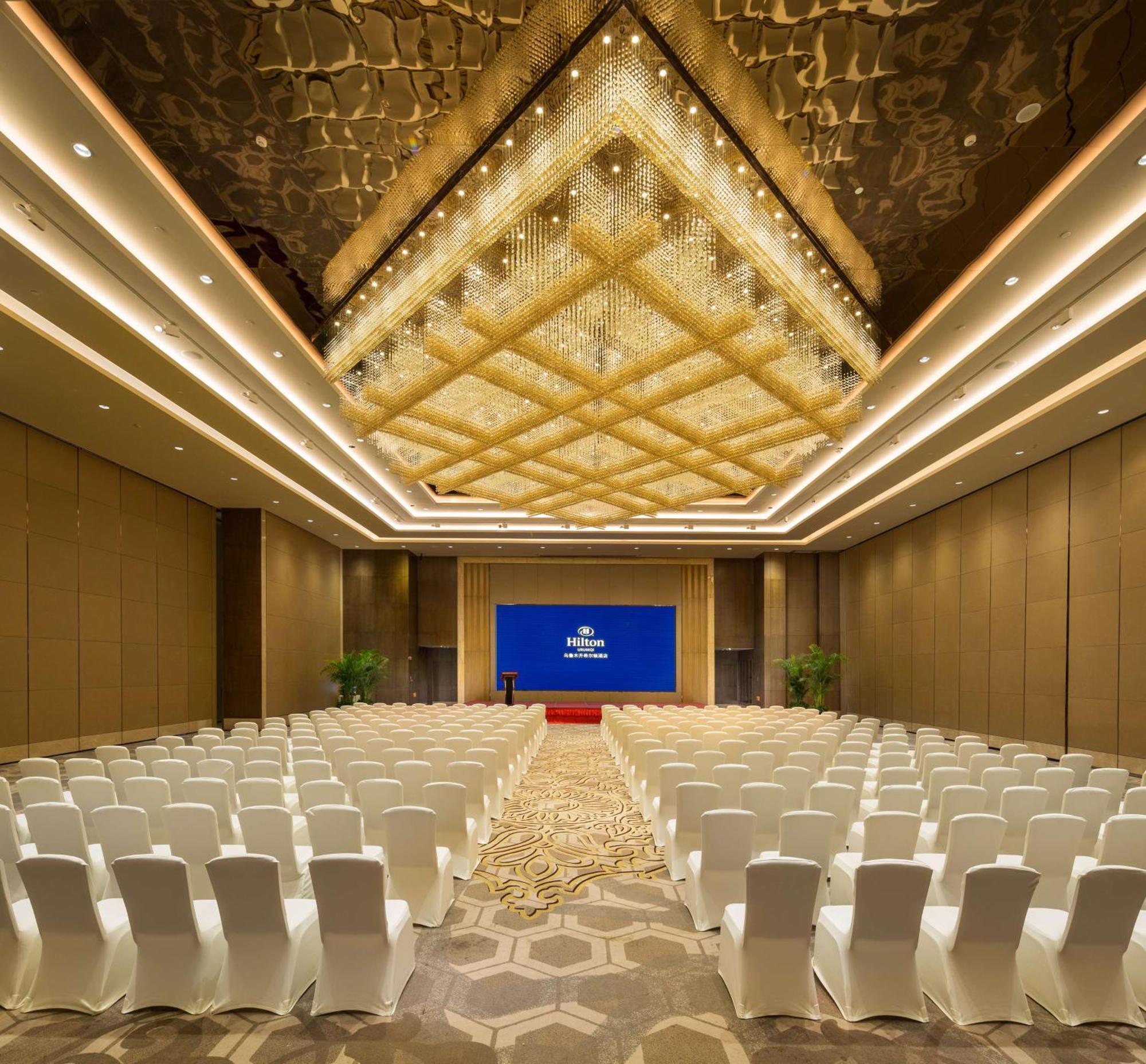 Hilton Urumczi Zewnętrze zdjęcie
