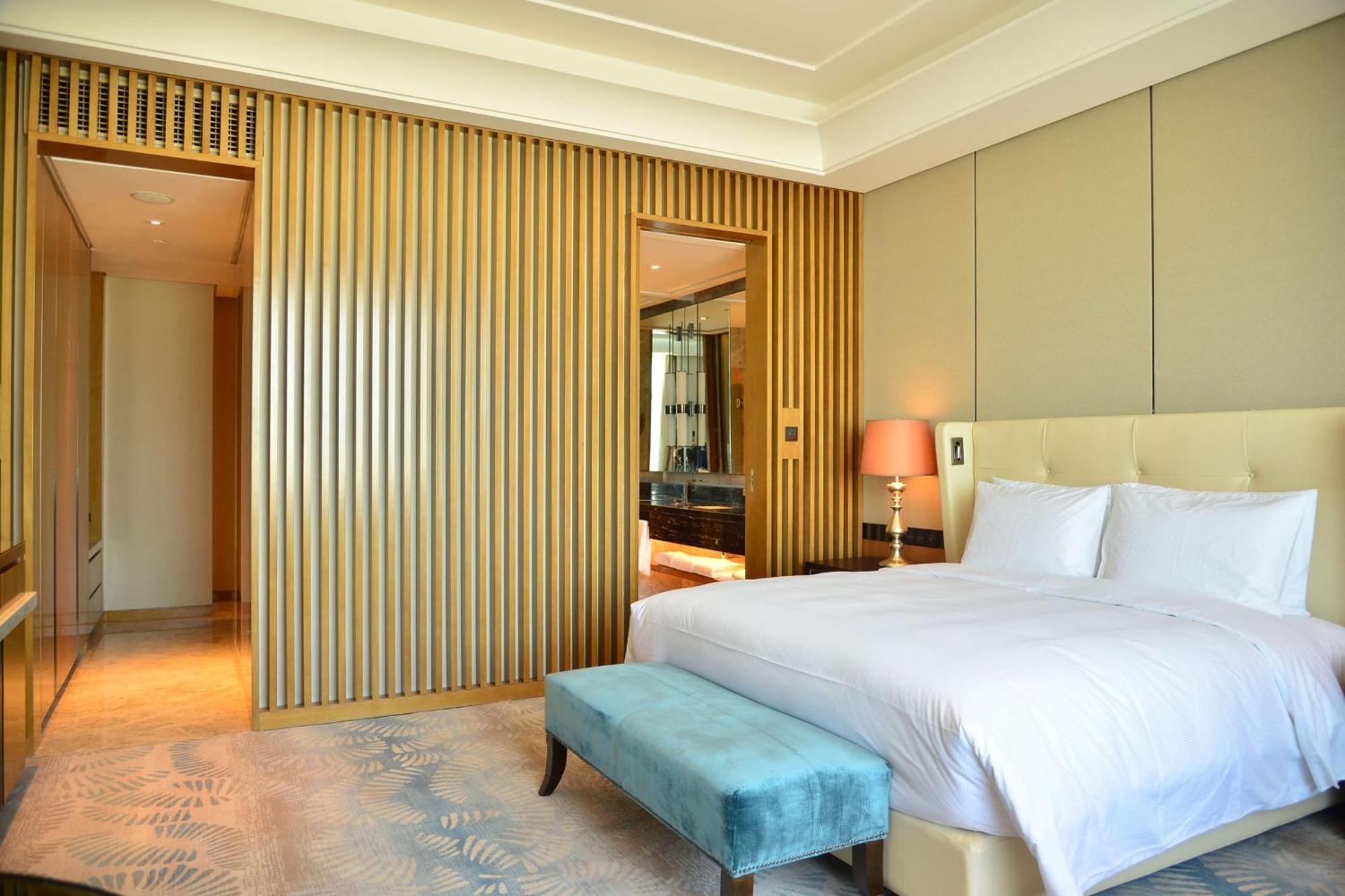 Hilton Urumczi Zewnętrze zdjęcie